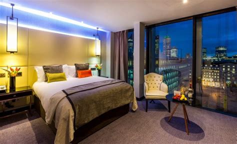 business hotel definition|best hotel for business travel.